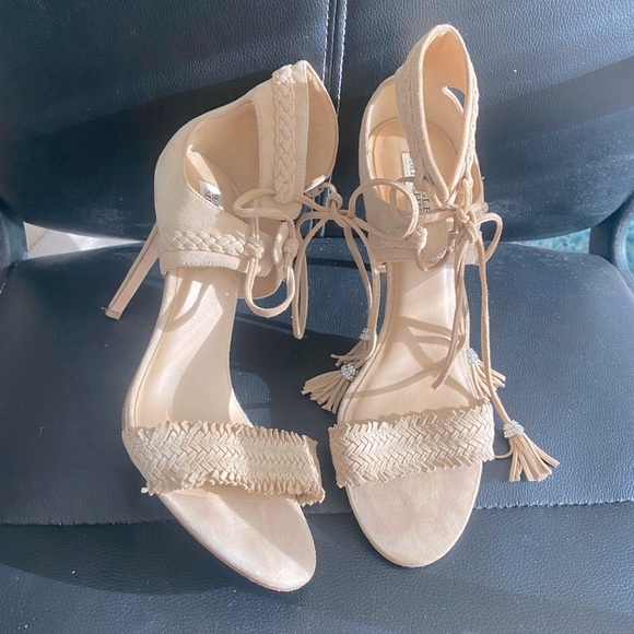 BADGLEY MISCHKA BOMBAY Stiletto Heeled Suede Sandals Nude/Cream Size 10 - Picture 3 of 13